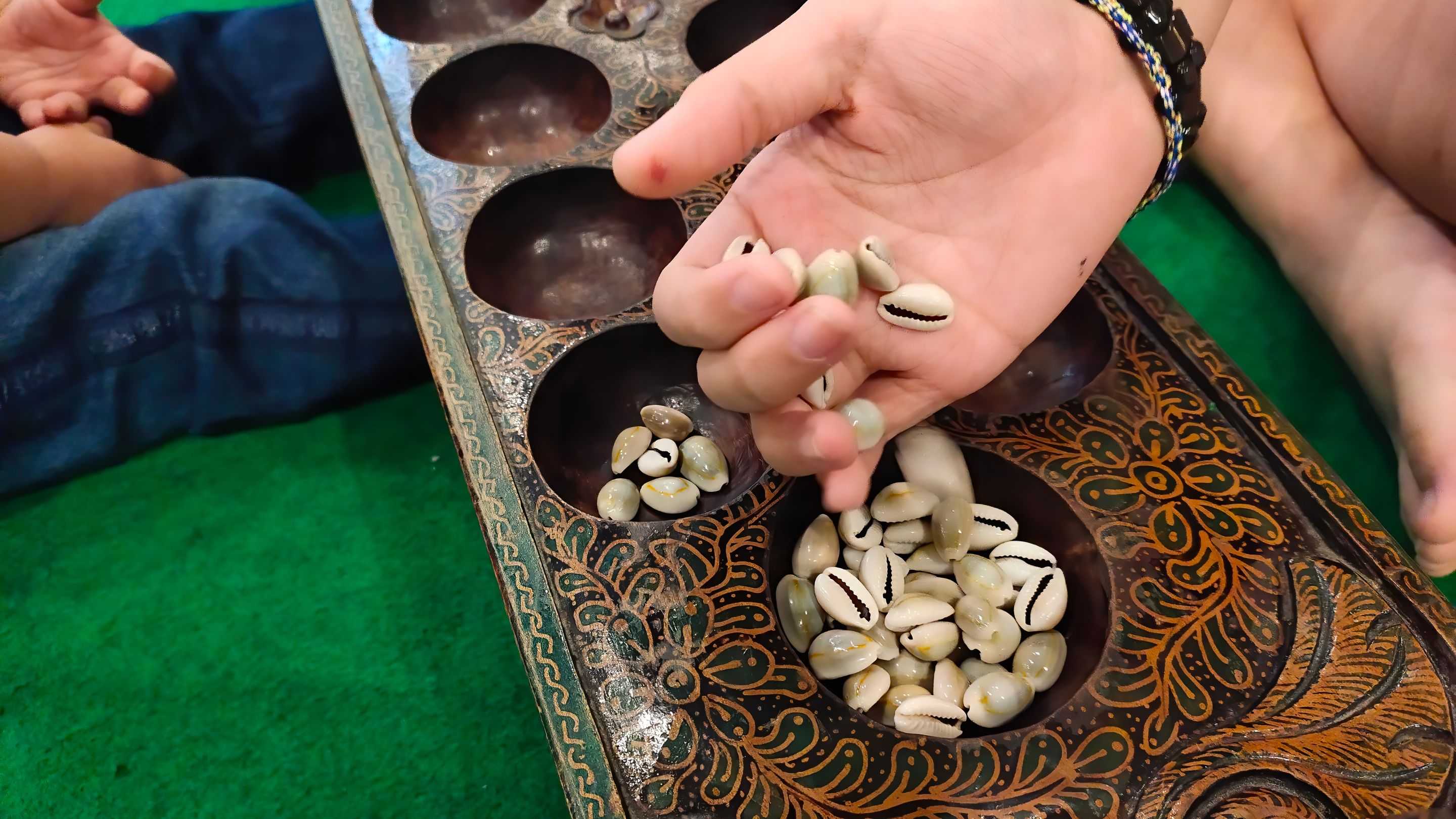 5 Permainan Tradisional Jawa Barat untuk Ngabuburit Seru Selama Ramadan